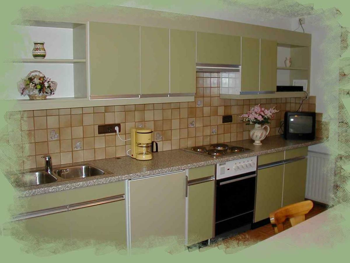 טרינס Apartments Jaeger מראה חיצוני תמונה