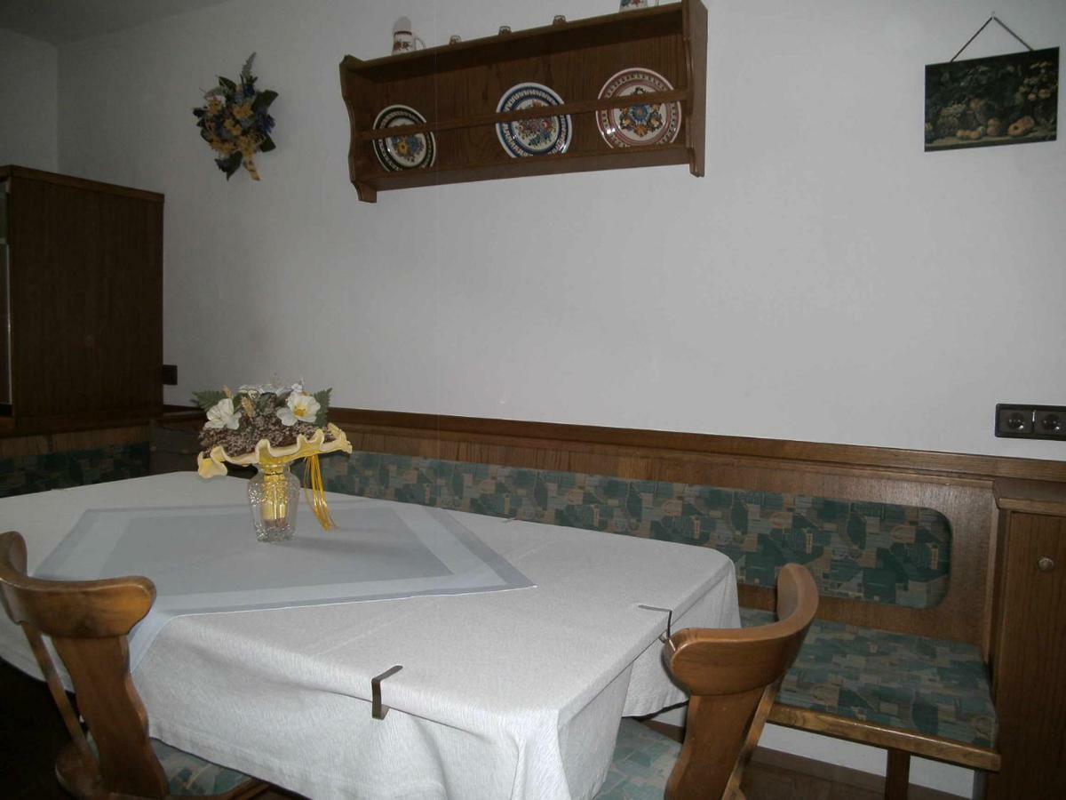 טרינס Apartments Jaeger מראה חיצוני תמונה
